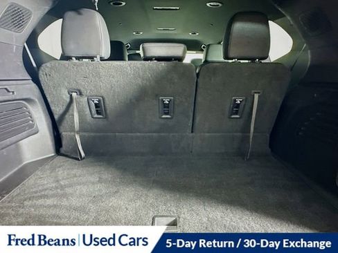 Used 2025 Buick Enclave Preferred image 28