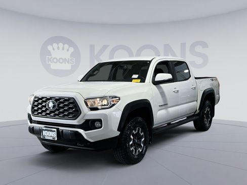 Used 2020 Toyota Tacoma TRD Off-Road AWD/4WD image 1