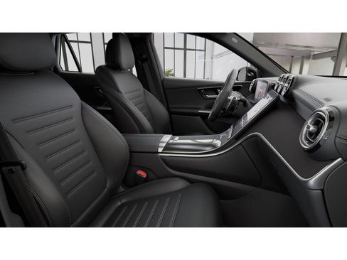 New 2026 Mercedes-Benz GLC 43 AMG 4MATIC image 4