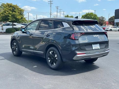 Certified 2026 Kia Sportage LX FWD image 5