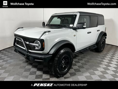 Used 2024 Ford Bronco Wildtrak image 1