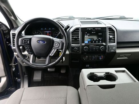 Used 2016 Ford F150 XLT w/ Equipment Group 302A Luxury image 15