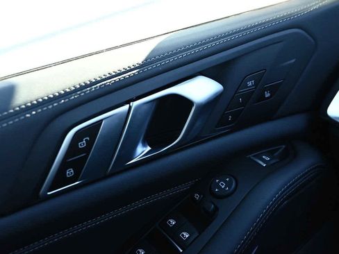 New 2026 BMW X5 sDrive40i w/ Climate Comfort Package image 14