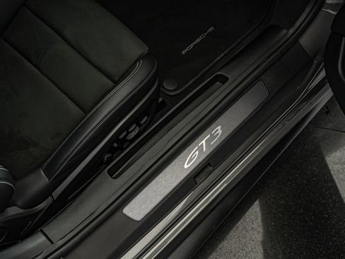 Certified 2022 Porsche 911 GT3 RWD image 55
