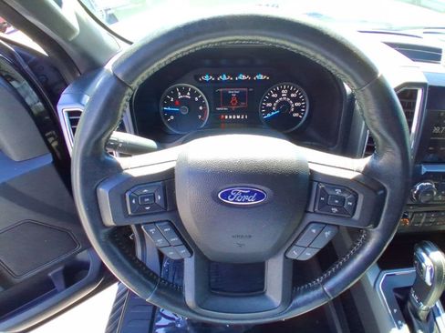Used 2017 Ford F150 XLT w/ Equipment Group 302A Luxury AWD/4WD image 14