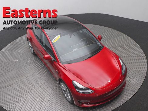 Used 2023 Tesla Model 3 Standard Range RWD image 3