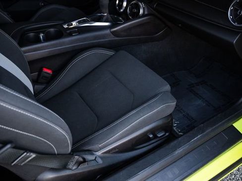 Used 2019 Chevrolet Camaro LT w/ 1LE Track Performance Package image 74