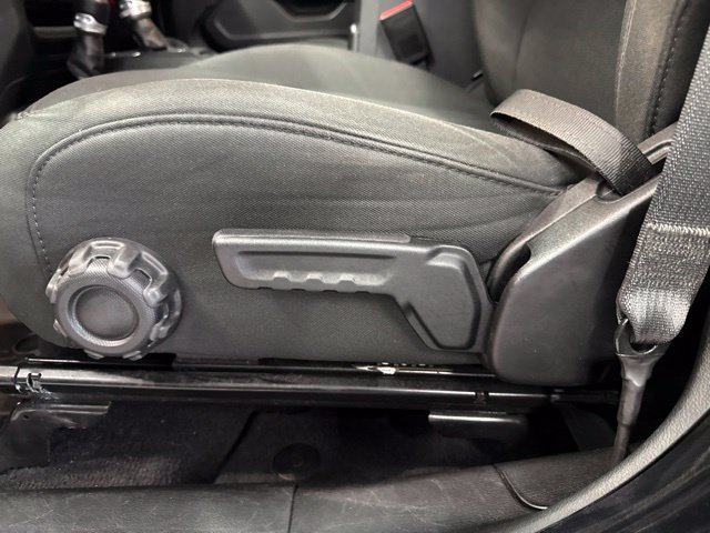 Used 2022 Jeep Gladiator Sport AWD/4WD image 25