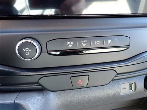 New 2026 Ford Transit 250 148 Medium Roof Extended AWD image 21