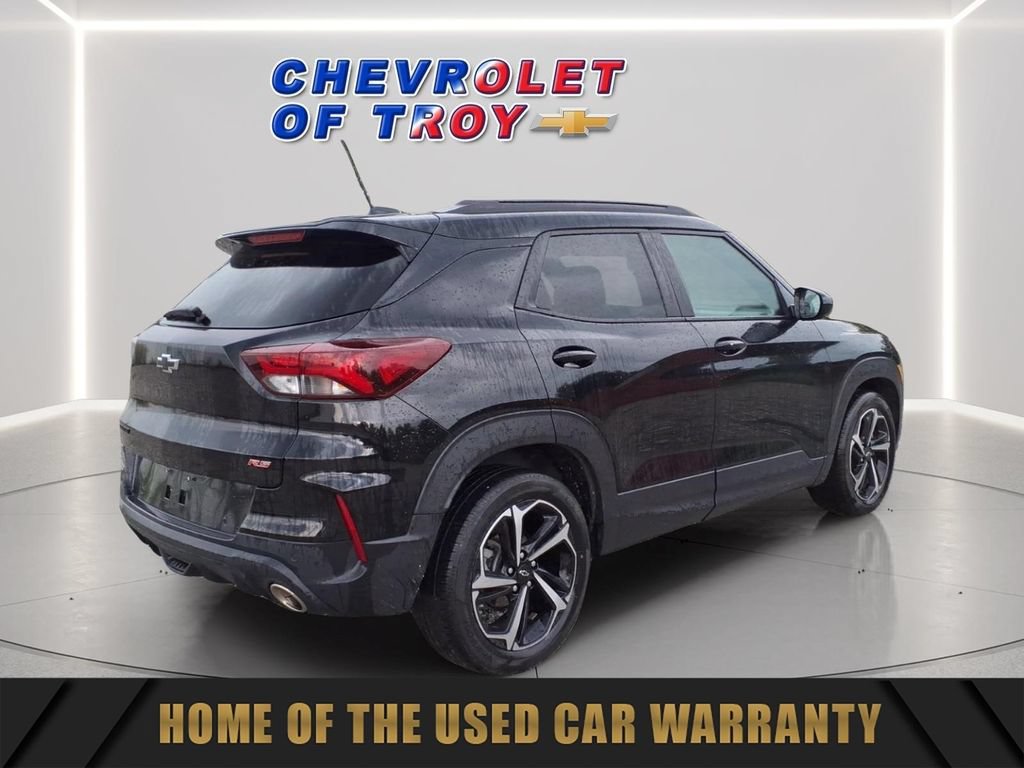 Certified 2022 Chevrolet TrailBlazer RS w/ Sun and Liftgate Package FWD image 9