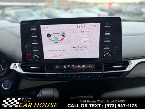 Used 2021 Toyota Sienna XLE image 31