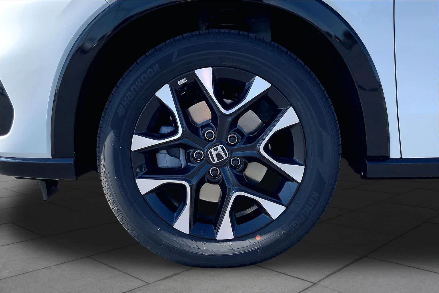 New 2027 Honda HR-V EX-L image 11