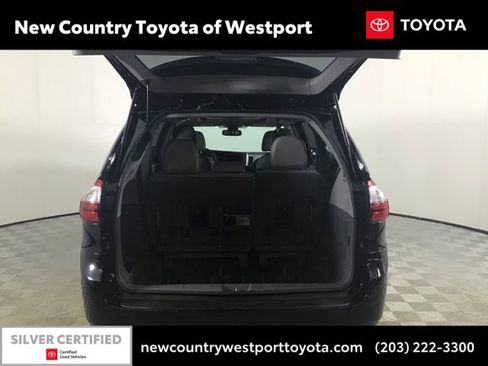 Certified 2020 Toyota Sienna XLE Premium image 19