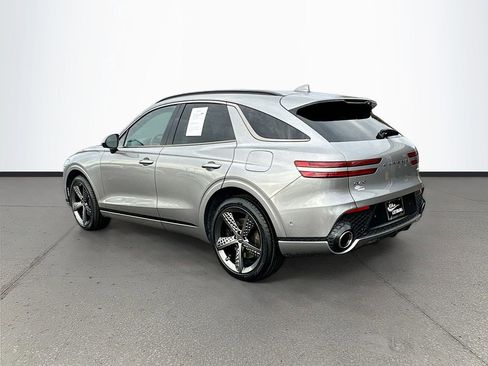 Used 2023 Genesis GV70 2.5T w/ Sport Prestige Package image 5