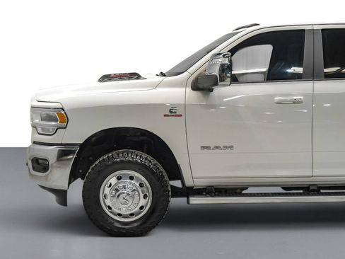Used 2024 RAM 3500 Laramie w/ Sport Appearance Package AWD/4WD image 10