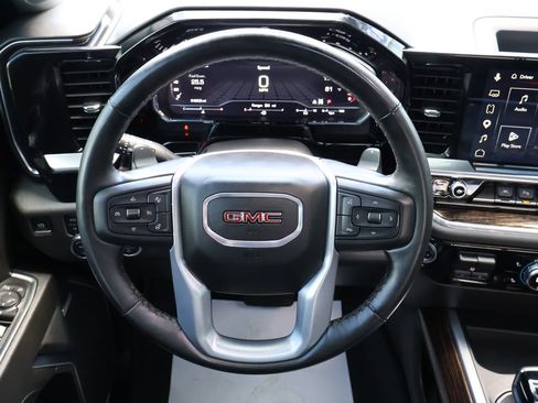 Certified 2025 GMC Sierra 1500 Elevation w/ Elevation Premium Package AWD/4WD image 17