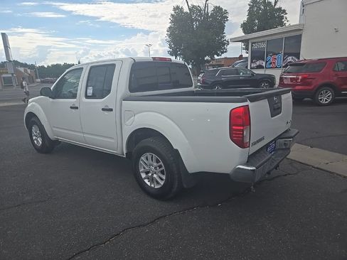 Used 2018 Nissan Frontier SV AWD/4WD image 8