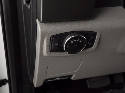 Used 2017 Ford F250 XLT image 34