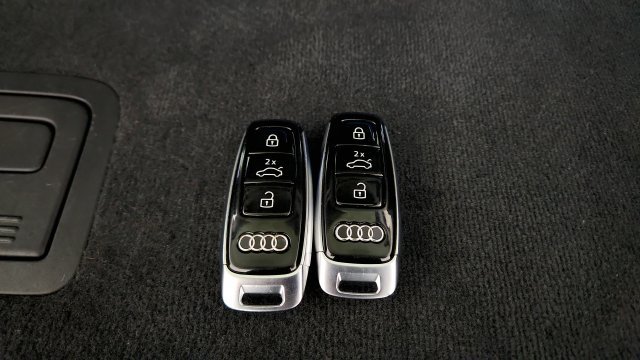 Used 2024 Audi Q8 e-tron Premium AWD/4WD image 80