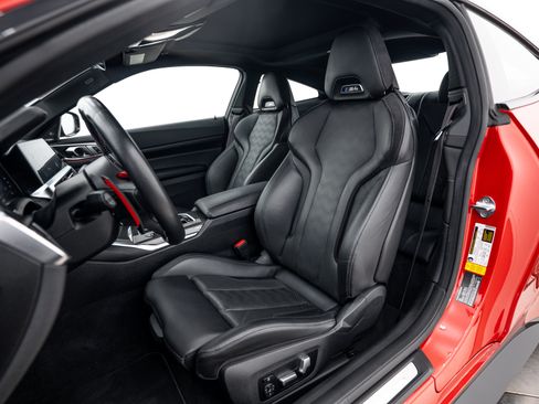 Used 2021 BMW M4 Competition w/ Executive Package RWD image 5