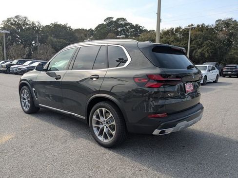 New 2026 BMW X5 sDrive40i image 6