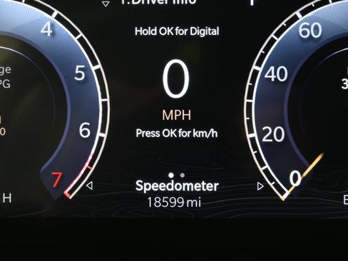 Used 2023 Jeep Grand Cherokee Limited image 29