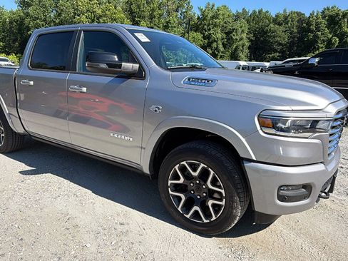 Used 2026 RAM 1500 Laramie w/ Laramie Southwest Edition AWD/4WD image 5