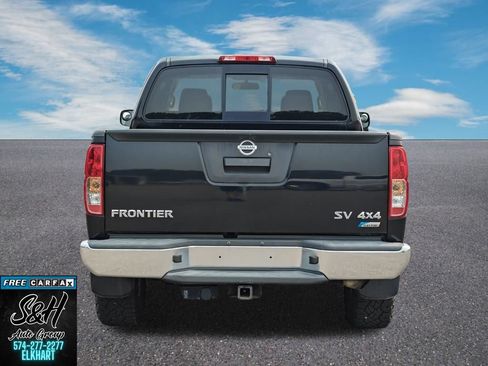 Used 2017 Nissan Frontier SV AWD/4WD image 13