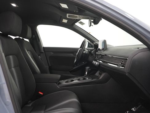 Used 2024 Honda Civic Sport image 11