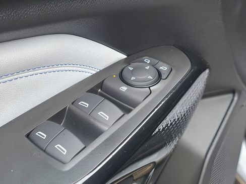 New 2026 Chevrolet Trax LT w/ Midnight Edition FWD image 14