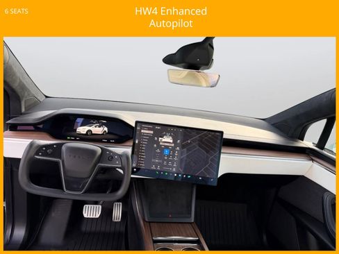 Used 2023 Tesla Model X image 10