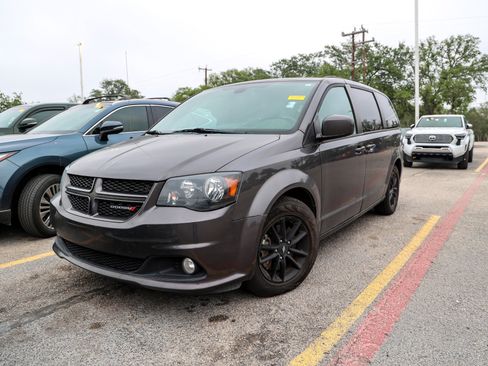 Used 2019 Dodge Grand Caravan GT FWD image 9