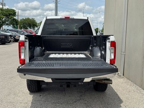 Used 2019 Ford F250 XLT AWD/4WD image 32