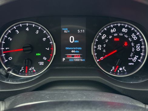 Used 2021 Toyota RAV4 XLE FWD image 22