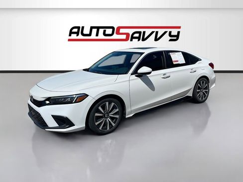 Used 2023 Honda Civic EX image 3