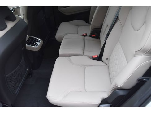 New 2026 Volvo XC90 B6 Plus w/ Protection Package Premier image 14