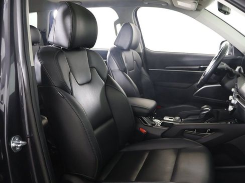 Used 2025 Kia Telluride S AWD/4WD image 31