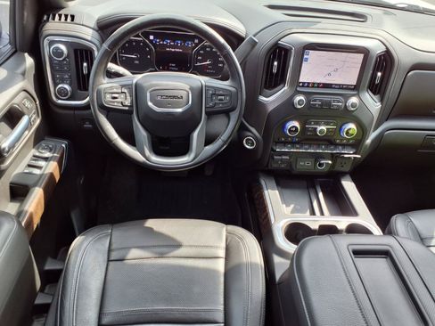 Used 2021 GMC Sierra 1500 Denali w/ Driver Alert Package II AWD/4WD image 4