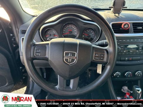 Used 2012 Dodge Avenger SE image 12