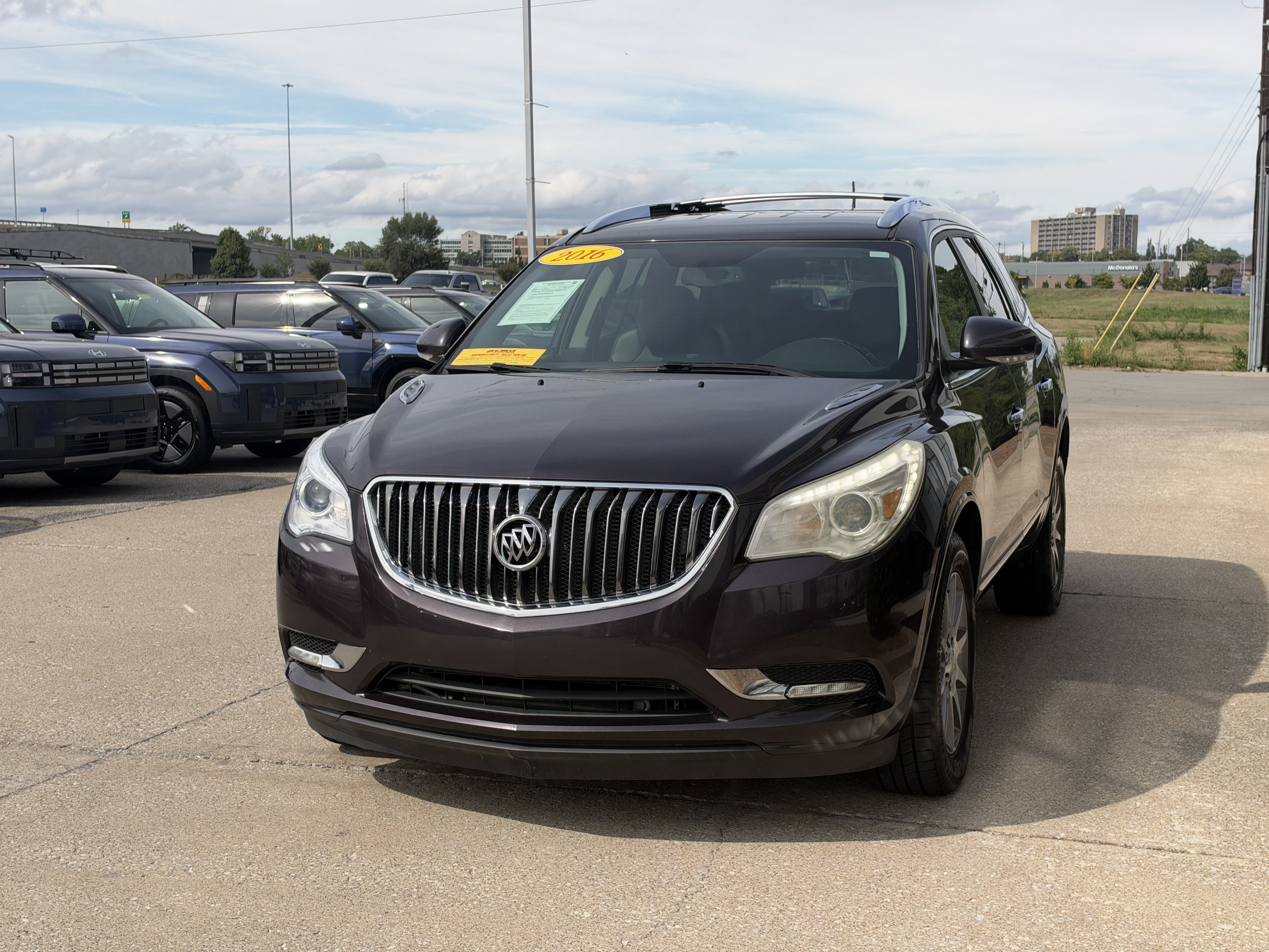 Used 2016 Buick Enclave Leather FWD image 18