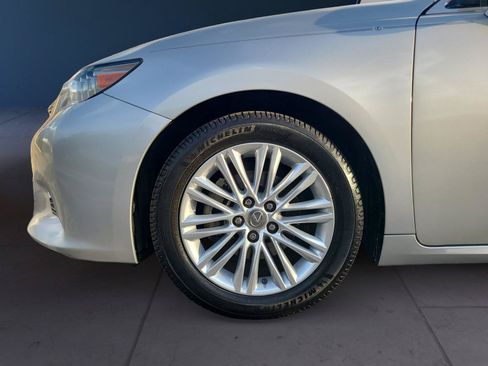 Used 2013 Lexus ES 350 w/ Luxury Pkg FWD image 9