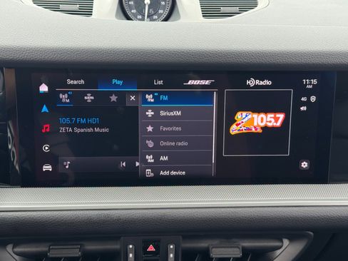 Used 2024 Porsche Cayenne E-Hybrid w/ Premium Package image 31