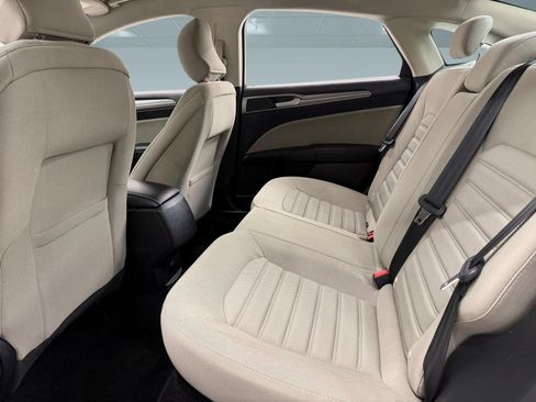 Used 2018 Ford Fusion S FWD image 23