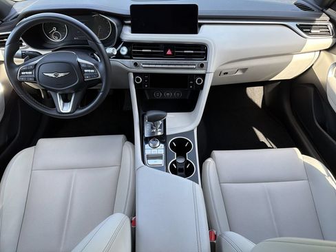 Used 2025 Genesis G70 2.5T RWD image 2