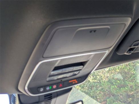 New 2026 Chevrolet Traverse High Country image 26