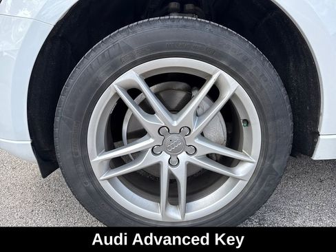 Used 2016 Audi Q5 2.0T Premium Plus w/ Technology Package AWD/4WD image 11