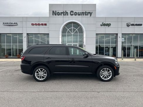 Used 2024 Dodge Durango GT image 1