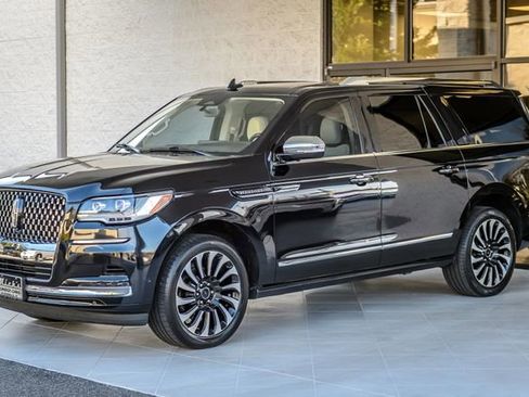 Used 2022 Lincoln Navigator L Black Label image 6
