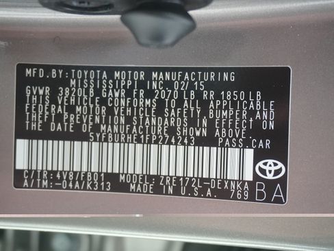 Used 2015 Toyota Corolla LE FWD image 27