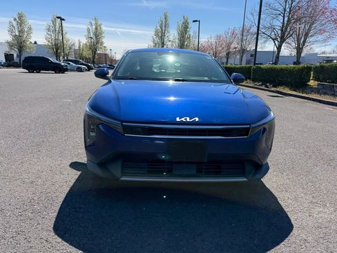 Used 2025 Kia K4 EX image 2